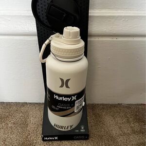New in package Hurley oasis plus 32 oz 1 liter stainless steel water bottle